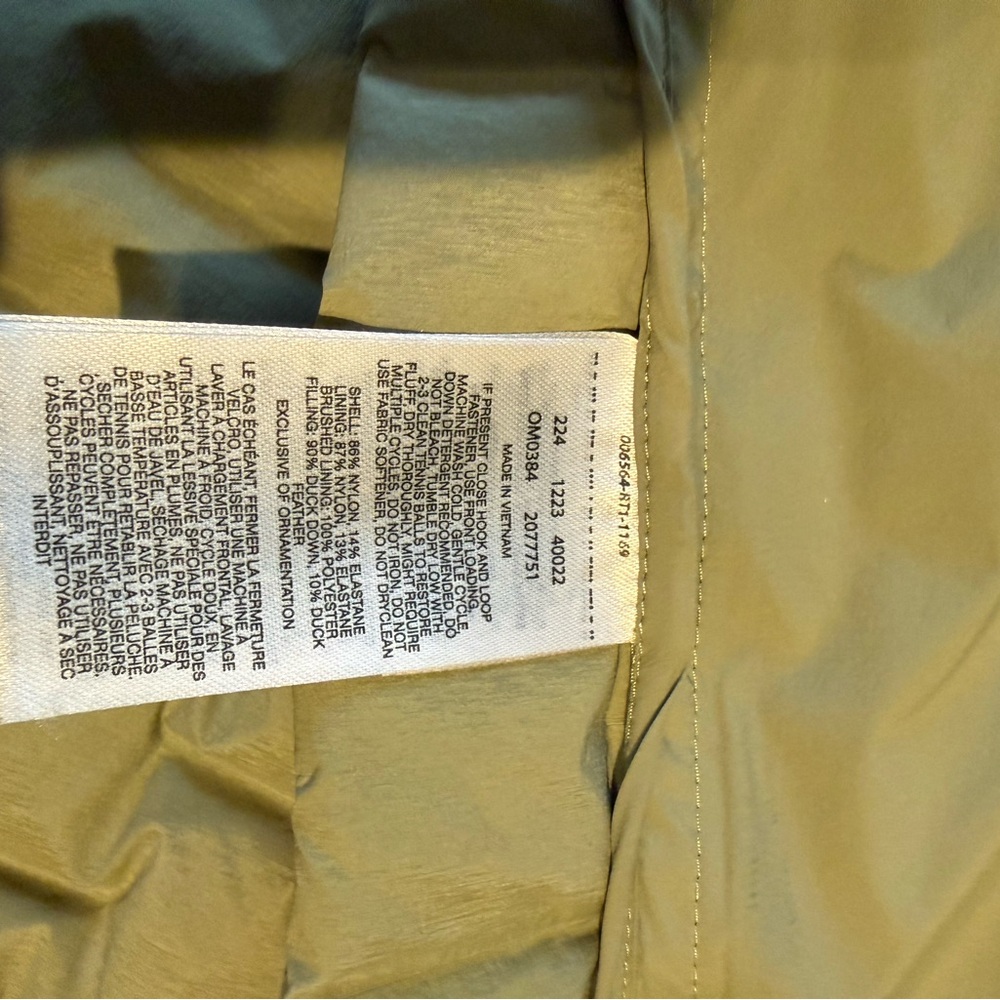 Mountain Hardwear Olive Green Puffer Jacket - Picture 7 of 8